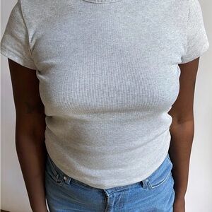 Djerf Avenue Daily T-Shirt Ribbed Grey